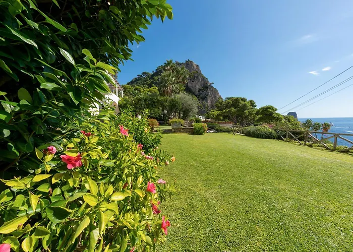 Donna Michelle - Private Pool & Faraglioni View * Capri