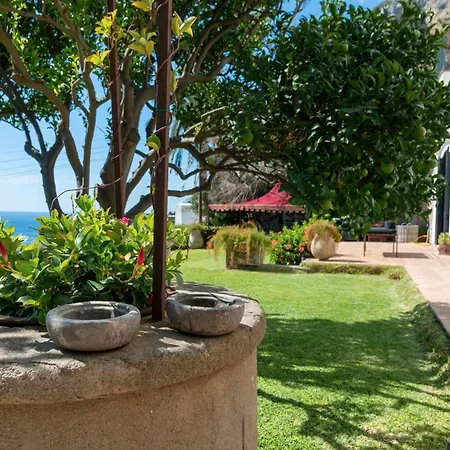 Donna Michelle - Private Pool & Faraglioni View * Capri
