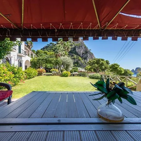 Donna Michelle - Private Pool & Faraglioni View Villa *