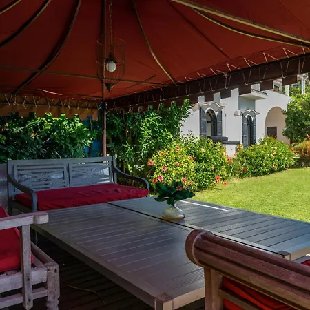 Donna Michelle - Private Pool & Faraglioni View Villa Capri