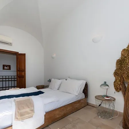 Donna Michelle - Private Pool & Faraglioni View Villa