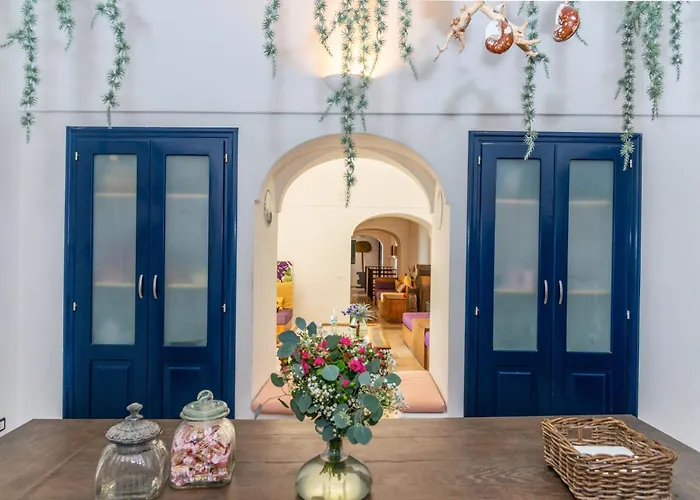 Donna Michelle - Private Pool & Faraglioni View Вилла